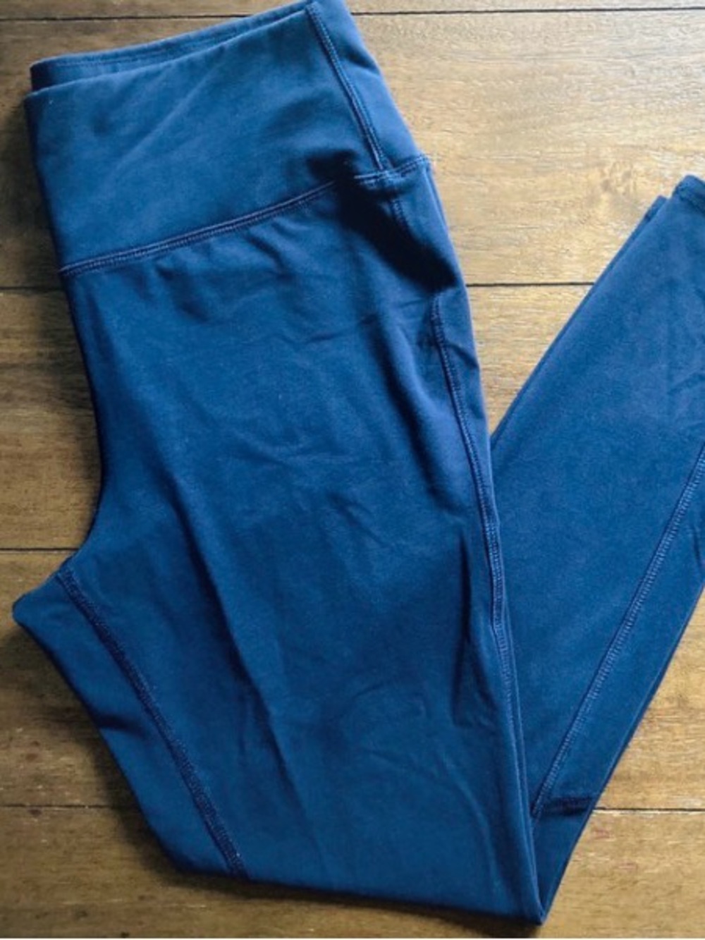 Wonderly Studio Blue Solid Knit Ankle Leggings